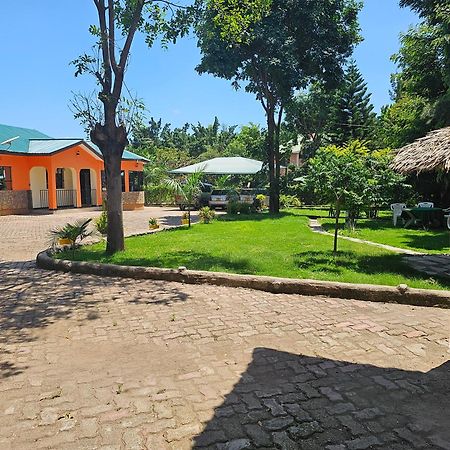 B-More Comfort Stay Boma la Ngombe Exteriér fotografie