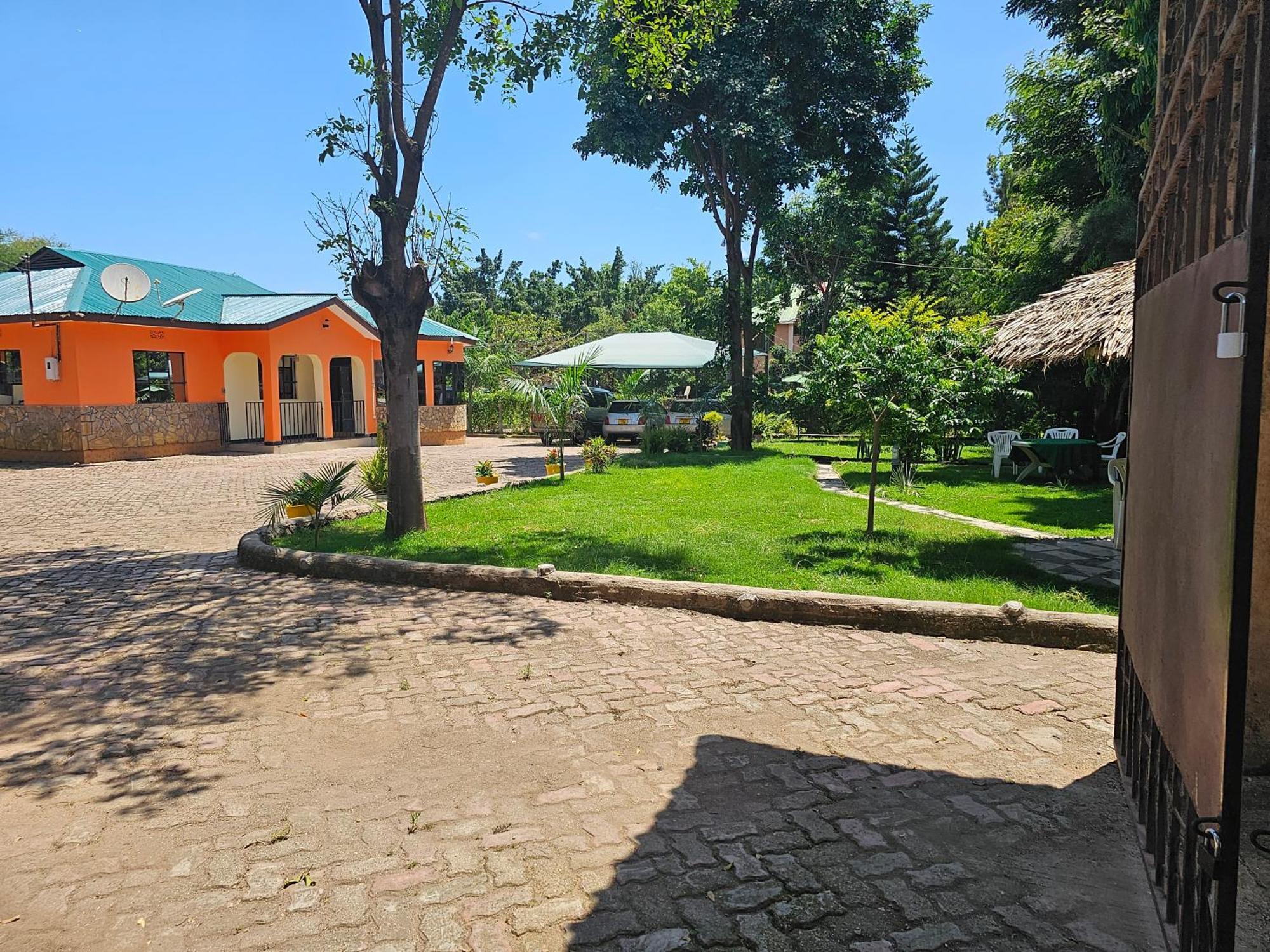 B-More Comfort Stay Boma la Ngombe Exteriér fotografie